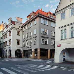 **** Szálloda Perla Csehország